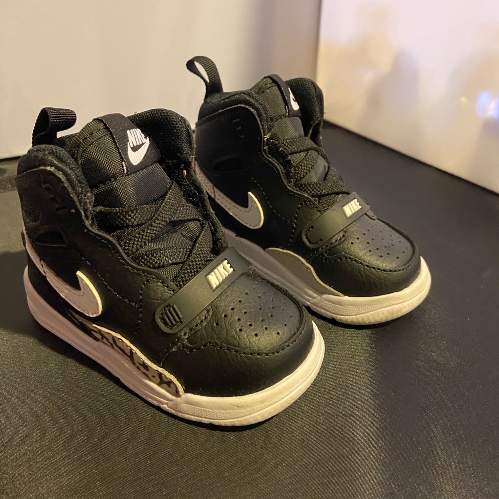 Nike Air Jordan Legacy Toddler Size 4